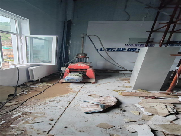 沧源地基基础下沉墙体裂缝加固注浆顶升施工